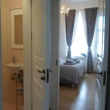شقة Old Town Luxury *